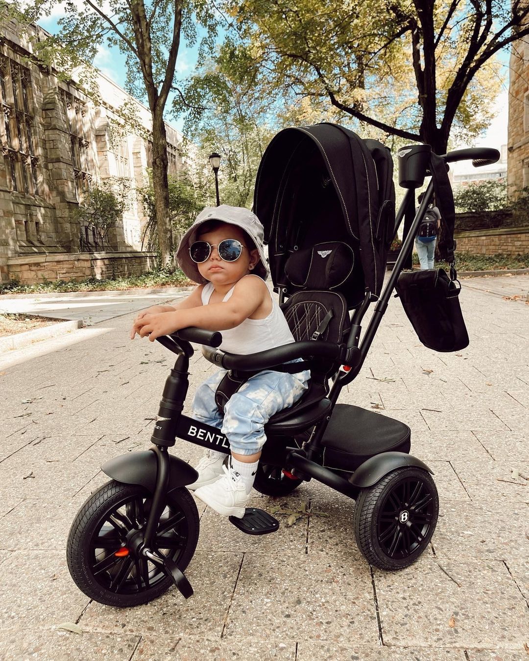 LUXURY BABY GEAR