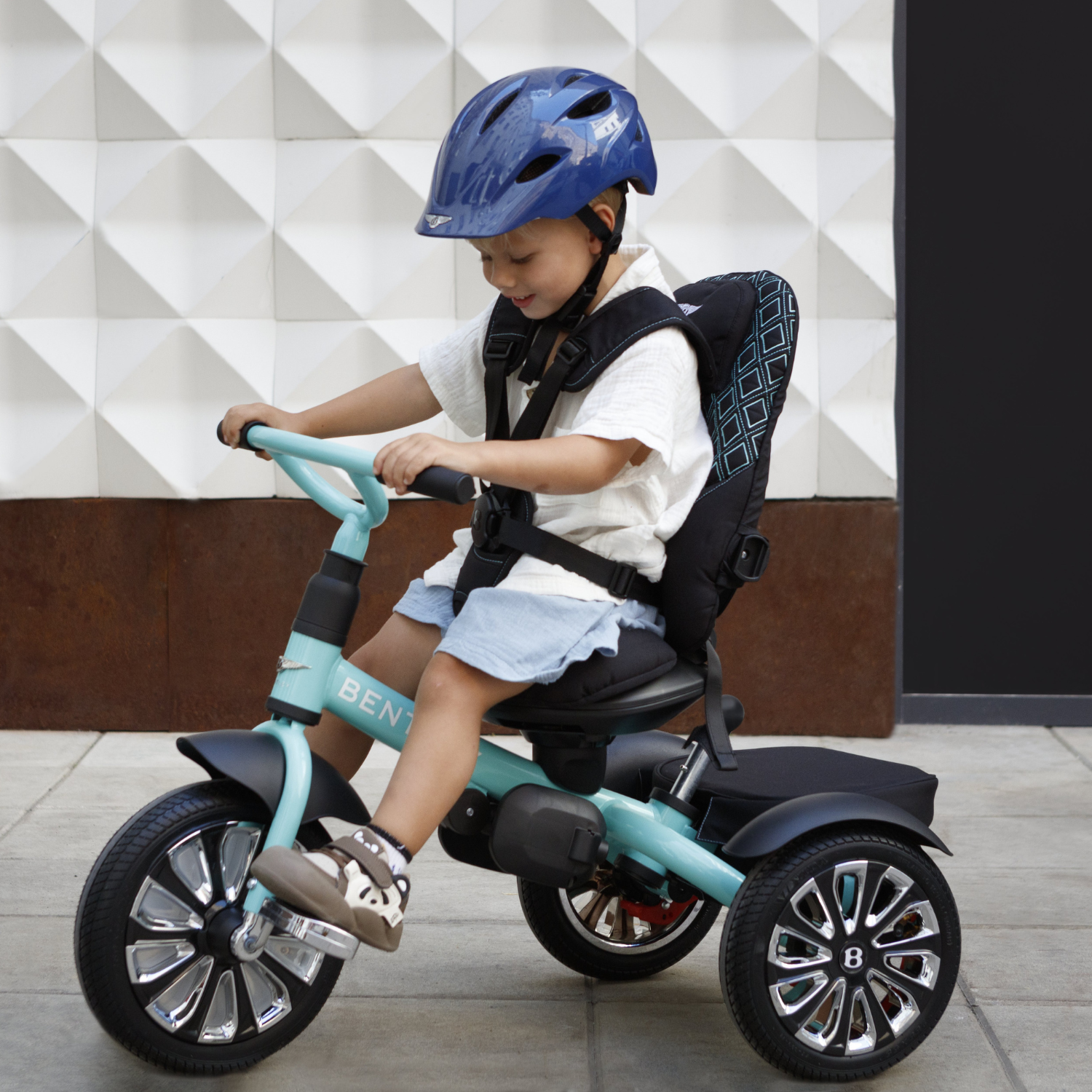 Why Convertible Trikes Are Perfect for Fall Adventures