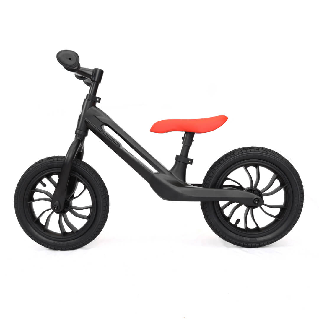 Phantom Black Qplay Racer Balance Bike