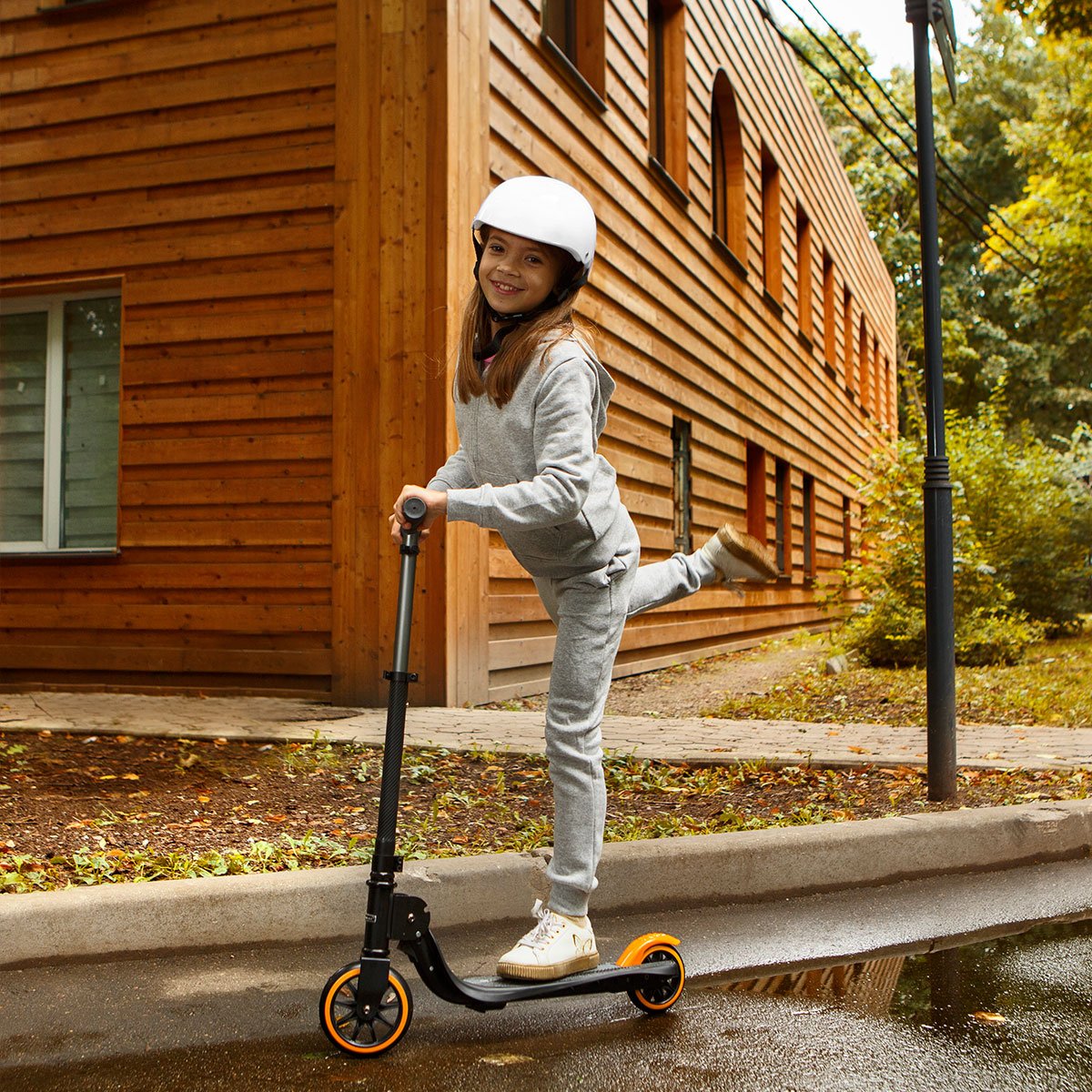 McLaren McS02 Kids Scooter
