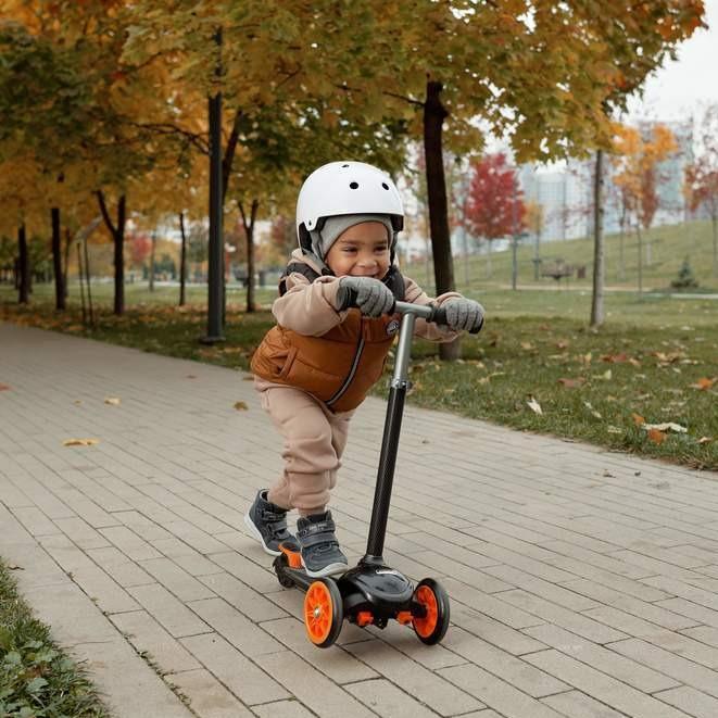 How Fresh Air, Outdoor Activities, and a Toddler Scooter Boost Your Child’s Development