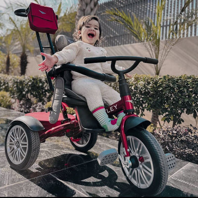 WHEN CAN A TODDLER PEDAL A TRICYCLE?